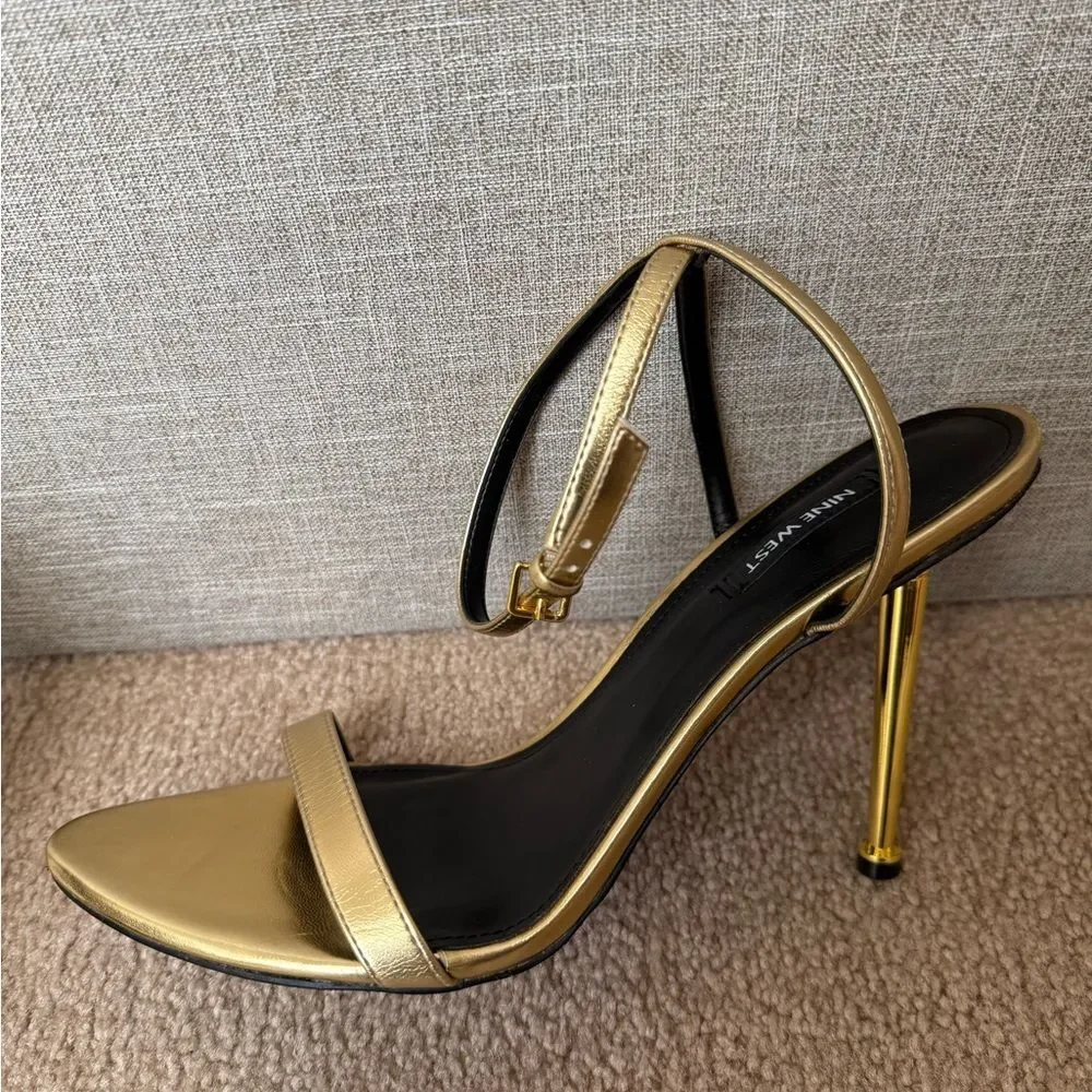 Nine West Women's Reina Ankle‎ Strap Sandal, SZ 10, Gold Metallic, Store Display